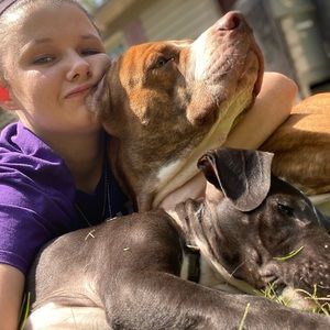 Meet your Posher, Hailey